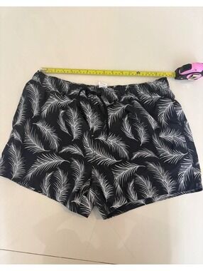 River Island Black White 4” Inseam Swim Trunks